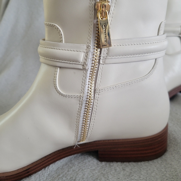 Michael Kors Mindy Ankle Bootie Cream Sz 8.5 New In Box - Picture 10 of 13